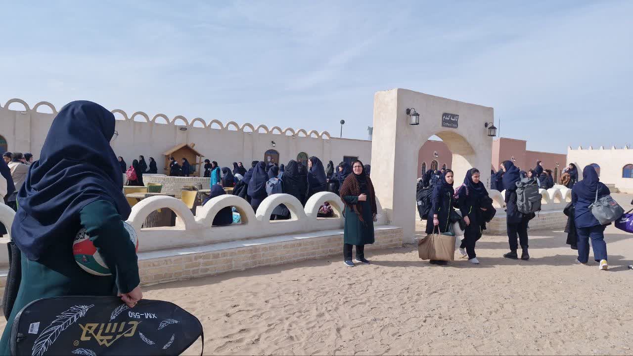 برگزاری اردوی کویر نوردی